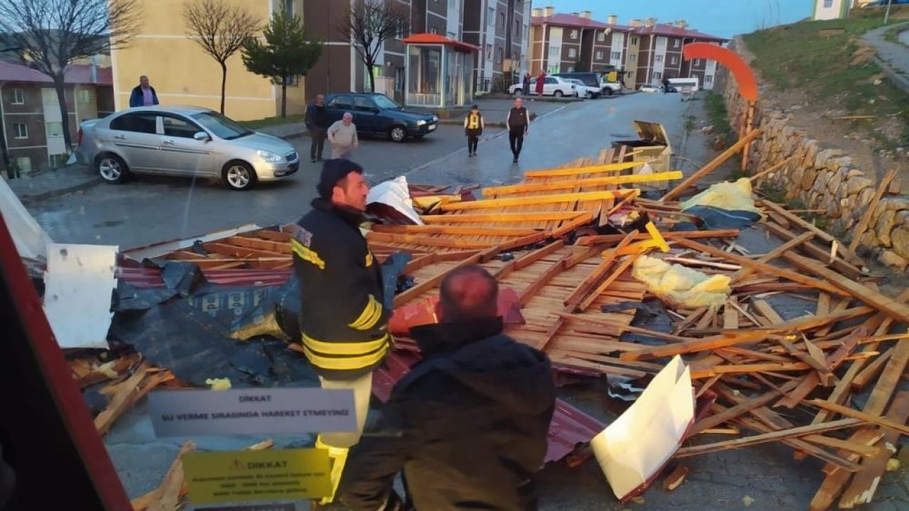 Bayburt için kuvvetli rüzgar ve fırtına uyarısı