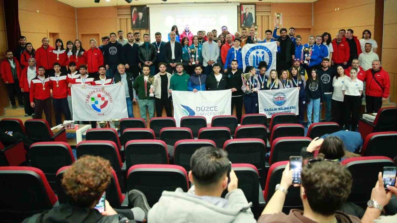 Bayburt’ta 3 gün süren rafting şampiyonasında şampiyonlar belli oldu