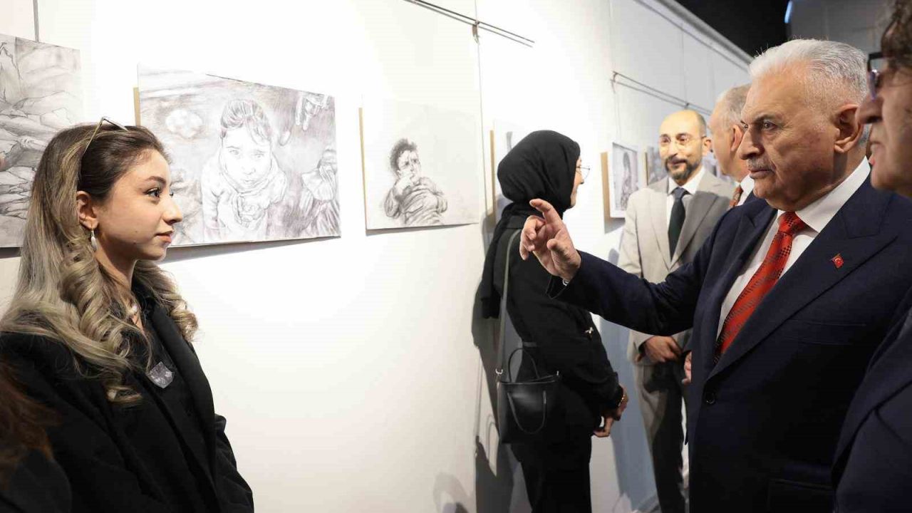 "Belleğin Çocukları" sergisi Erzincan’da açıldı