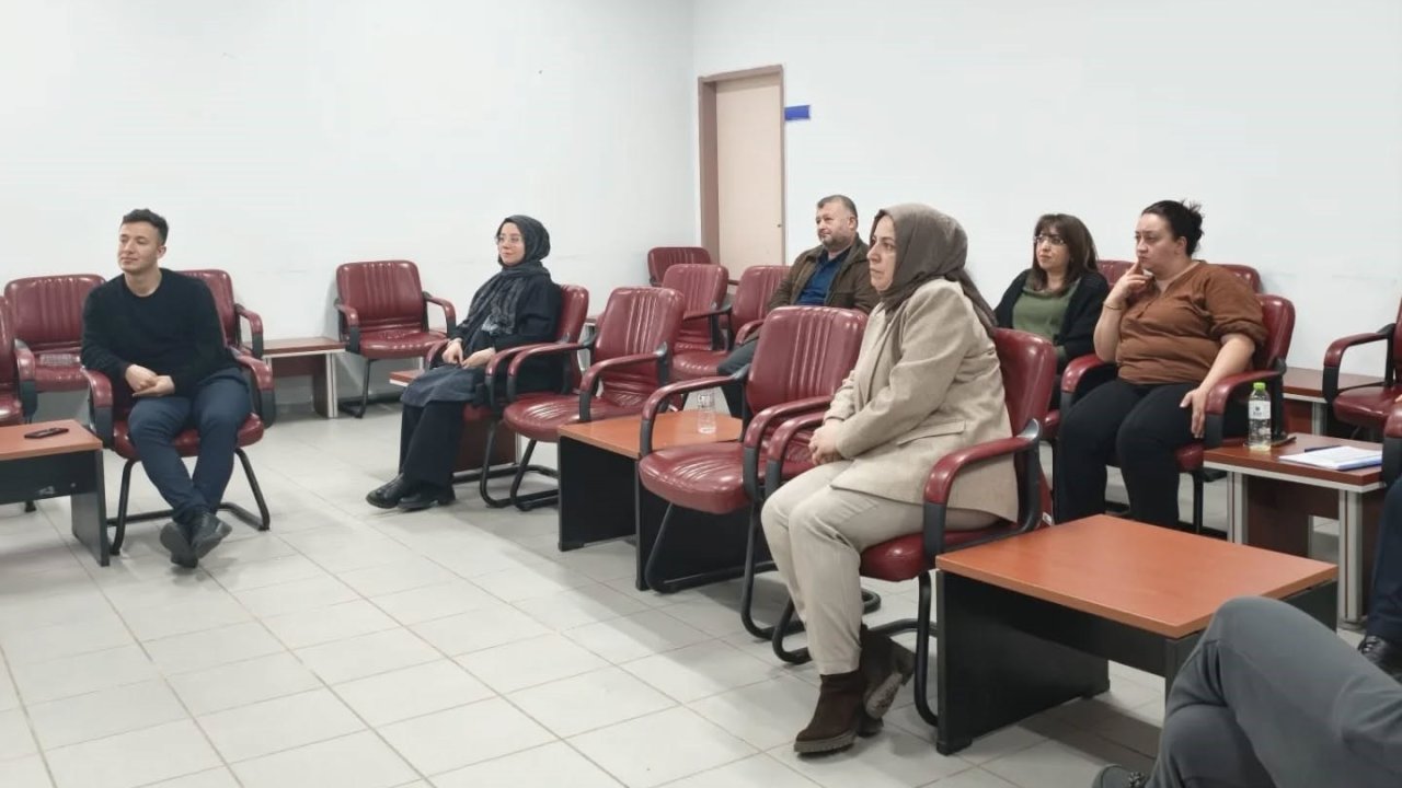 Bilecik huzurevinde ’Kişi Hakları’ eğitimi