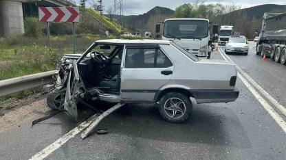 Bilecik’te zincirleme trafik kazası; 4 yaralı