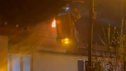 Bolu’da 2 katlı evin bacasında yangın