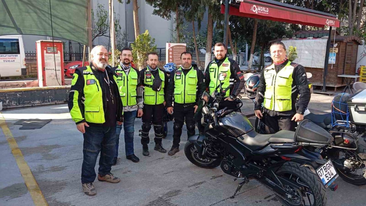 Buldanlı motosikletçilerden ’Güvenli Sürüş’ çıkarması