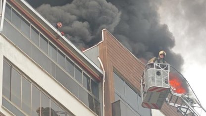 Bursa’da 8 katlı sitede can pazarı...Yangında mahsur kaldı, böyle kurtarıldı