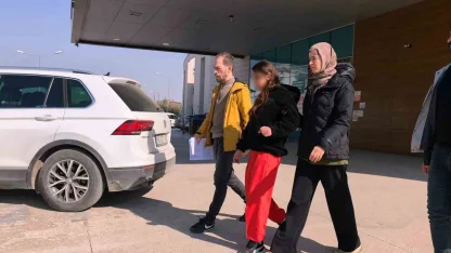 Bursa’da genç kızların bıçaklı kavgası: 1 şüpheli adliyeye sevk edildi