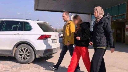 Bursa’da genç kızların bıçaklı kavgası: 1 tutuklama