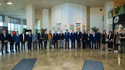 BUÜ’den OYAK Renault’a iş birliği ziyareti