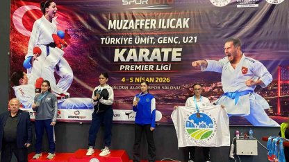 Büyükşehir sporcuları 3 farklı branşta kürsüye çıktı