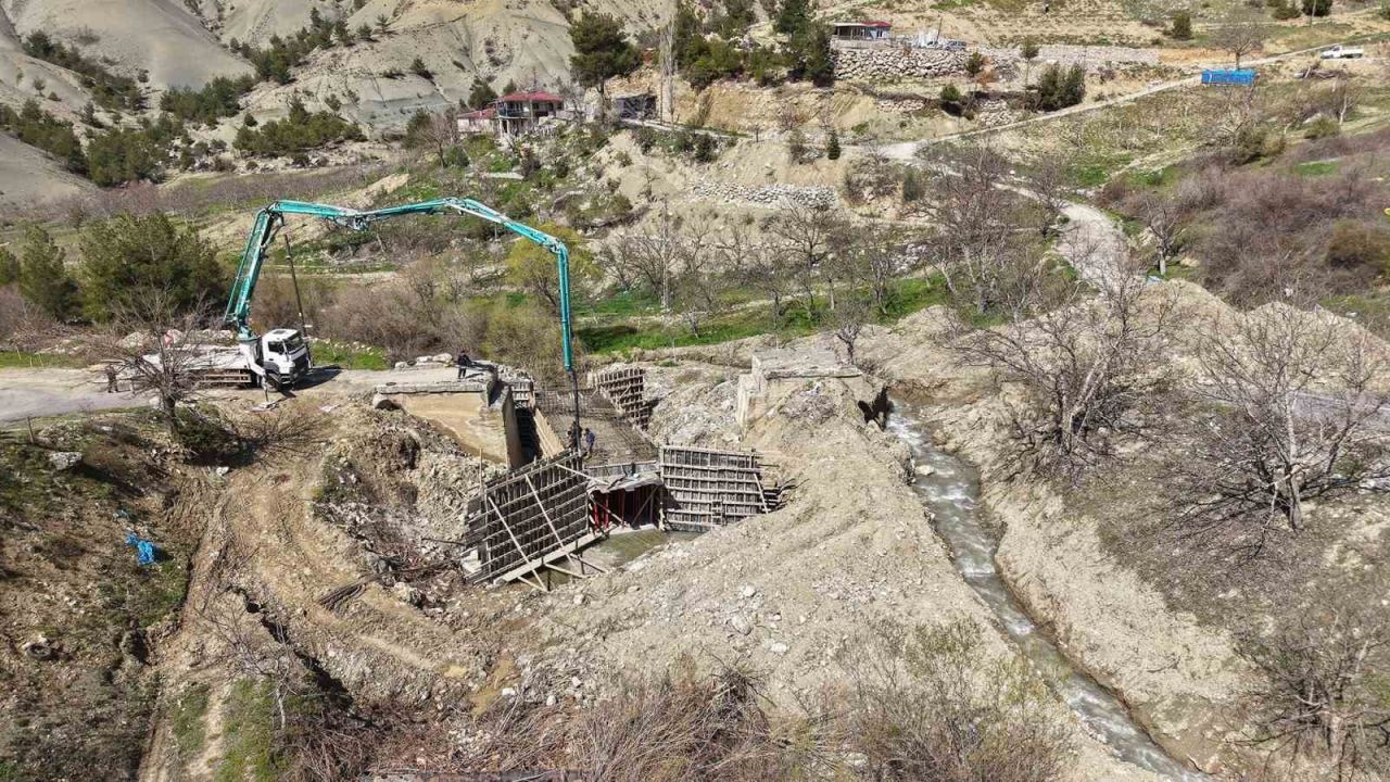 Büyükşehir’den Bertiz’in ulaşımını iyileştirecek köprü yatırımı