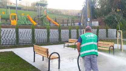 Canik’te parklar yaza hazırlanıyor