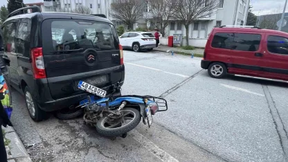 Çarpmamak için kaçtı, başka araca çarptıı