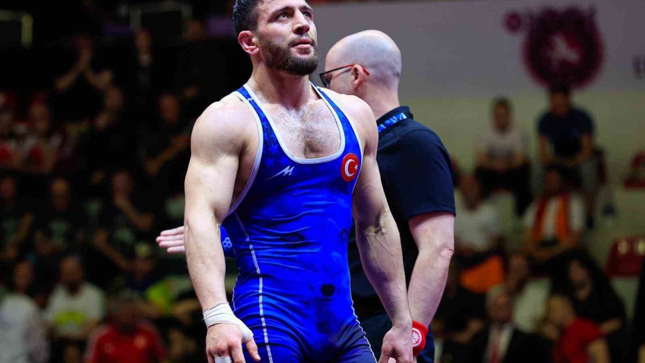 Cengiz Arslan, Avrupa Şampiyonası’nda bronz madalya kazandı