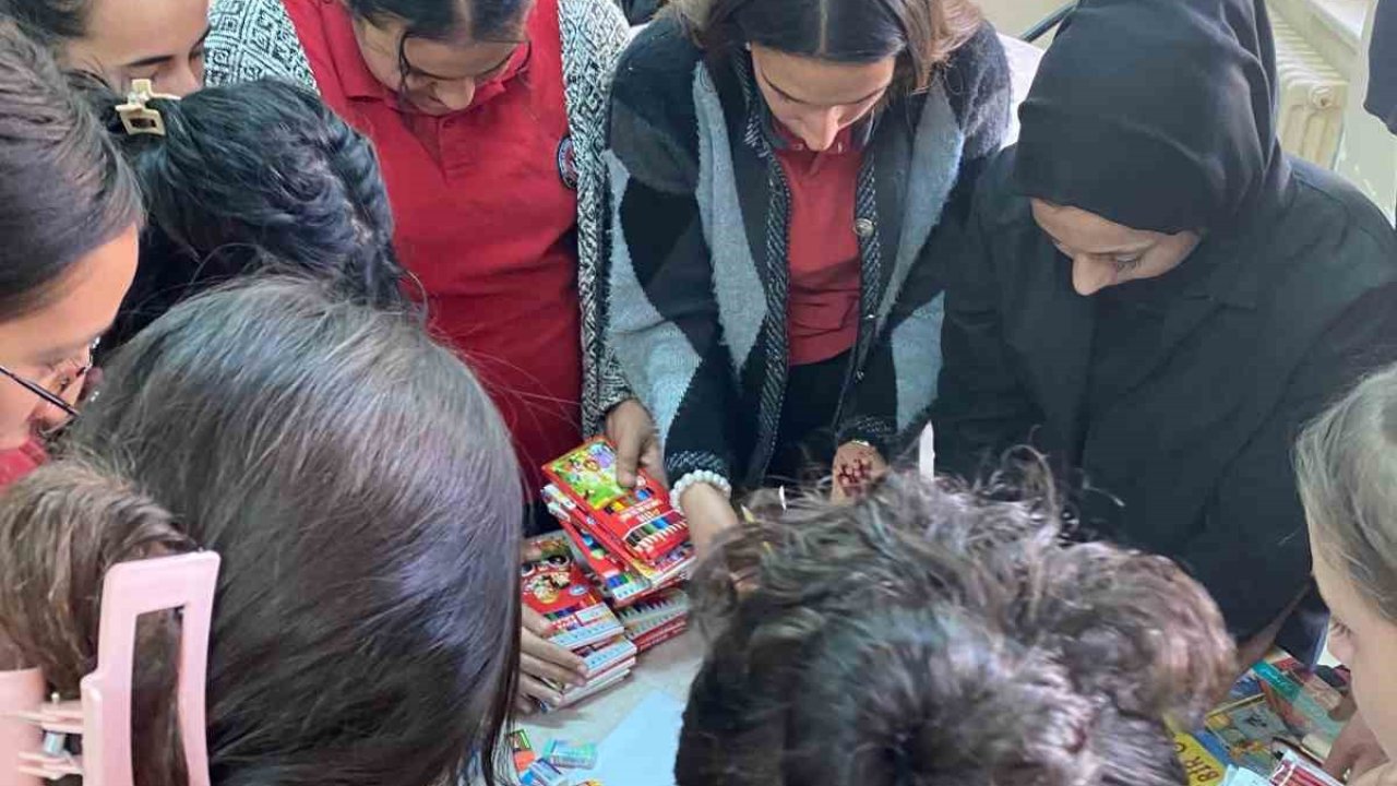 Çermik’te öğrenciler arasında dayanışma