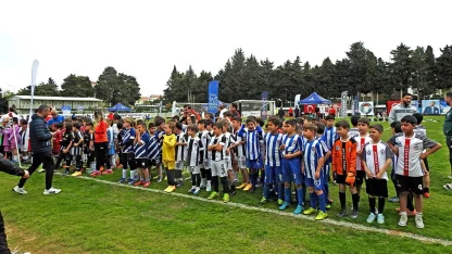 Çeşme’de U9 Futbol Festivali Coşkusu