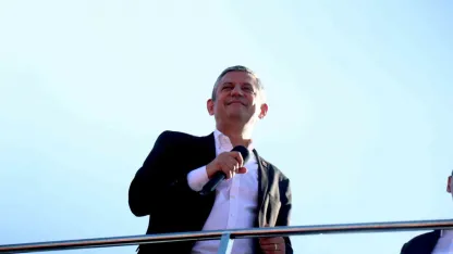 CHP Genel Başkanı Özel: "Ülkeyi düze çıkartmak için üstümüze ne düşerse yaparız, kendimizden eminiz"