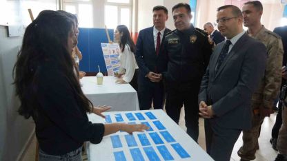 Cizre’de Bilim Fuarı yoğun ilgi gördü