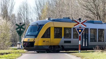 Danimarka’da iki tren çarpıştı: 4’ü ağır 17 yaralı