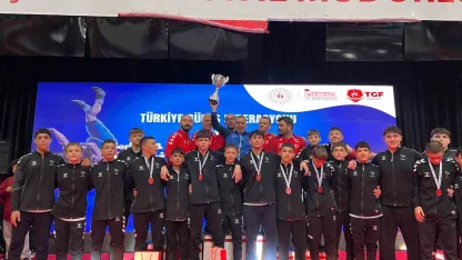 Denizlili güreşçiler Türkiye şampiyonu