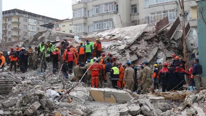 Depremde 3 kişinin öldüğü binayla ilgili davada karar açıklandı