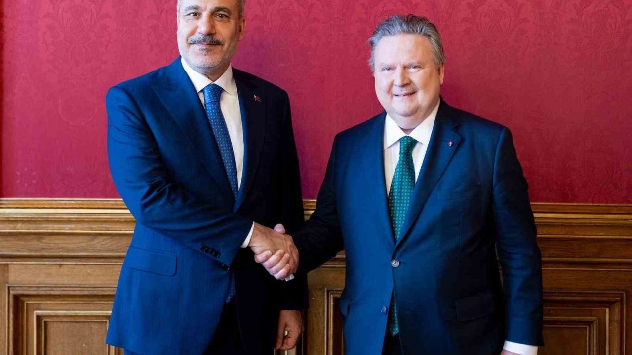 Dışişleri Bakanı Fidan, Viyana Eyalet Başbakanı Ludwig ile bir araya geldi