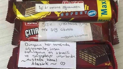 Diyarbakır’da öğrencilerden Türkiye’yi duygulandıran jest: "Elimizde silah değil çikolata var, içimizde kin değil sevgi var"