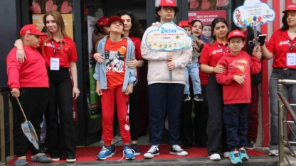 Diyarbakır’da otizm farkındalığı için renkli etkinlik