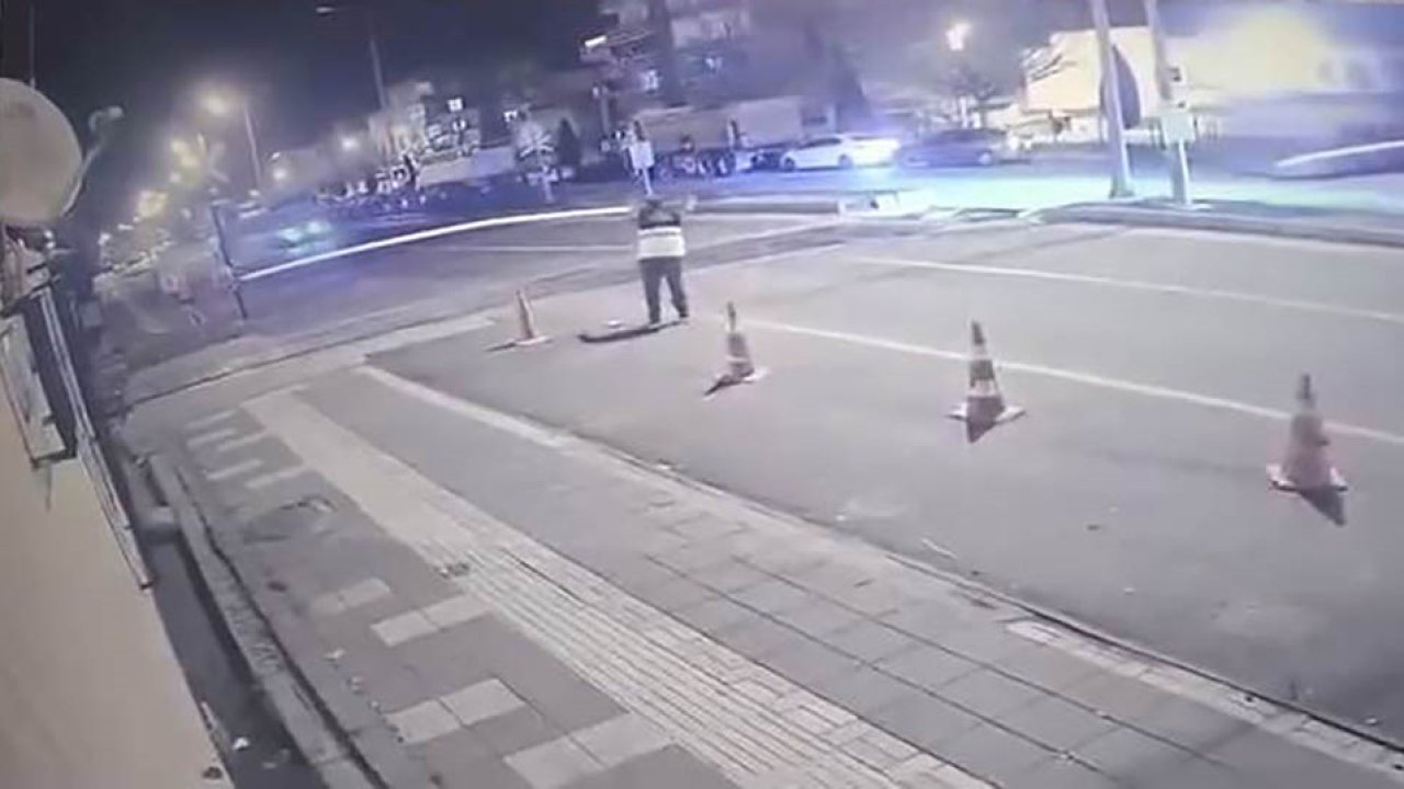 Diyarbakır’da otomobil tren ile çarpıştı: Feci kaza kamerada