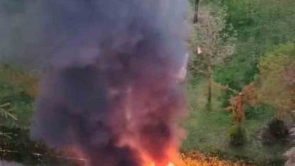 Diyarbakır’da site içinde korkutan yangın: Alevler metrelerce yükseldi, binadakiler tahliye edildi