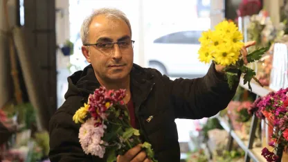 Düğün sezonu öncesi çiçekçilerde yoğun mesai