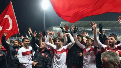 Dünya Kupası’na katılmayı hak eden Milliler, stattan ayrıldı