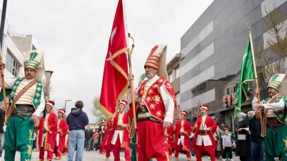 Düzce’de mehter takımının gösterisine vatandaşlardan büyük ilgi