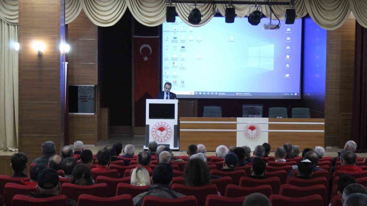 Edirne’de buzağı kayıplarını azaltma ve verimlilik eğitimi