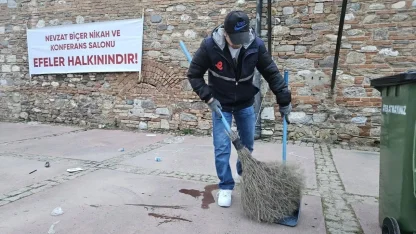 Efeler Belediyesi ekipleri Nevzat Biçer Parkı’nı temizledi