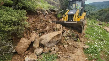 Efeler Belediyesi ulaşımdaki aksaklıkları ortadan kaldırıyor