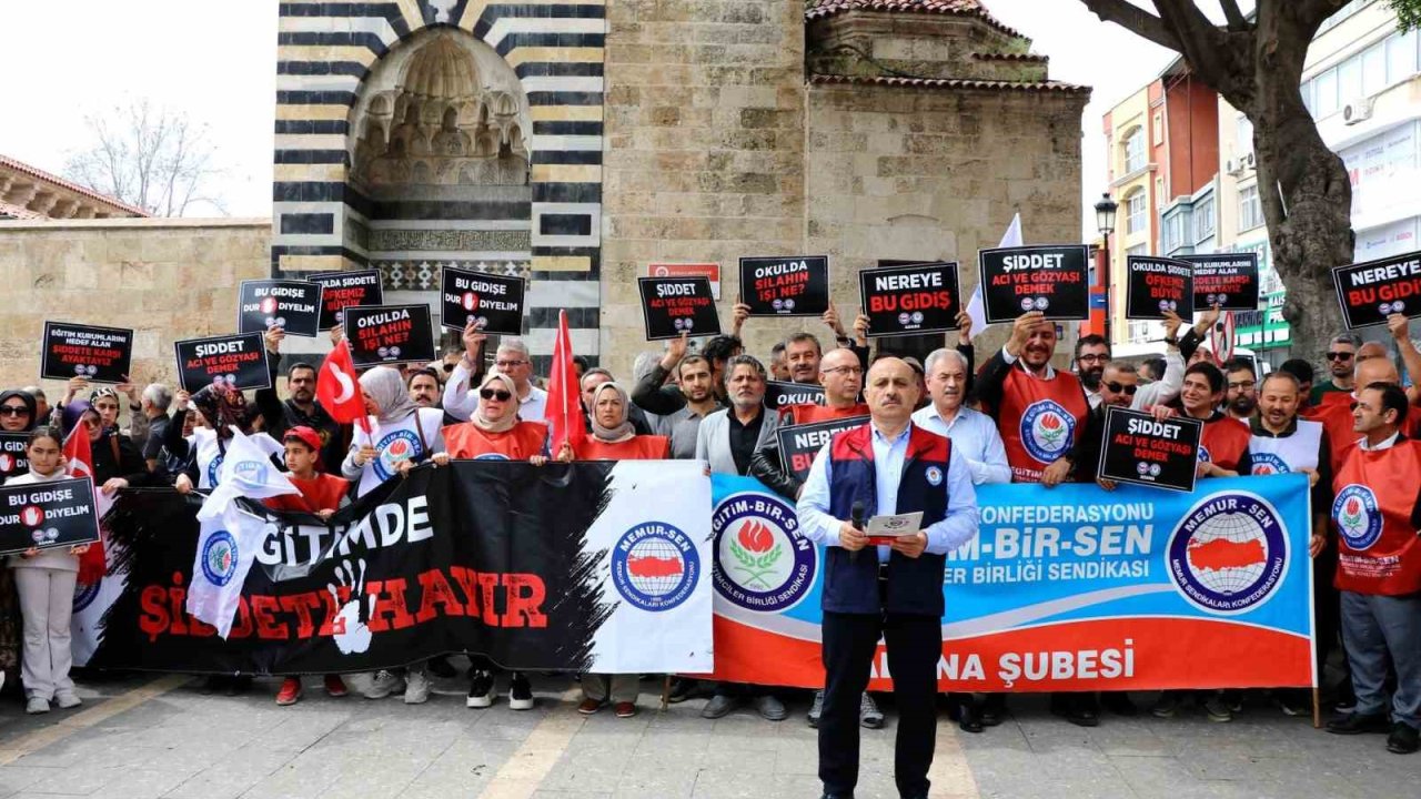 Eğitim-Bir-Sen Adana Şube Başkanı Sarıgeçili’den "Dijital terör" vurgusu