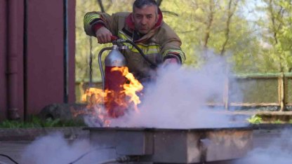 El sanatları merkezinde yangın tatbikatı