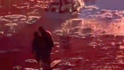 Elazığ’da alt geçit suyla doldu: Mahsur kalan vatandaşları itfaiye kurtardı