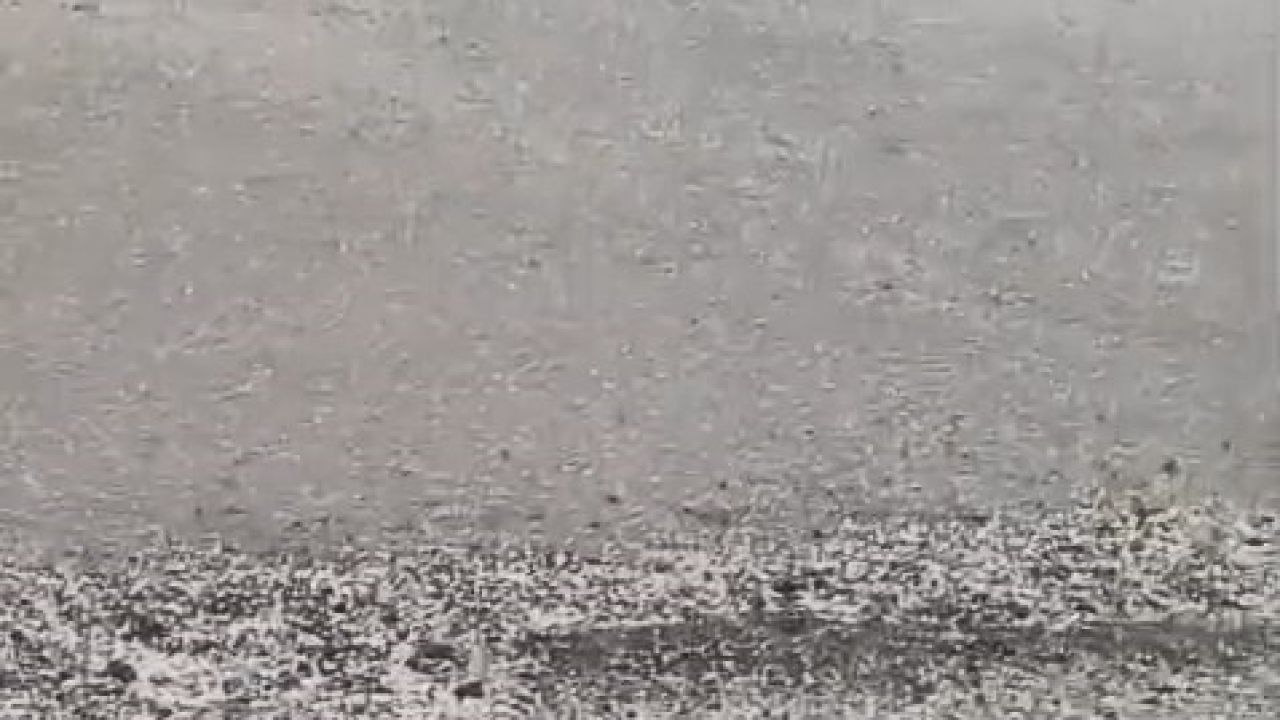 Elazığ’da dolu yağışı etkili oldu