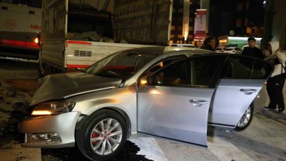 Elazığ’da pikap ile otomobil çarpıştı: 5 yaralı