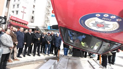 Erzurum’da hayati deneyim: Kaza anını birebir yaşadılar