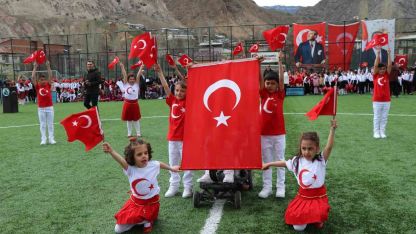Erzurum’un Oltu ilçesinde 23 Nisan coşkusu