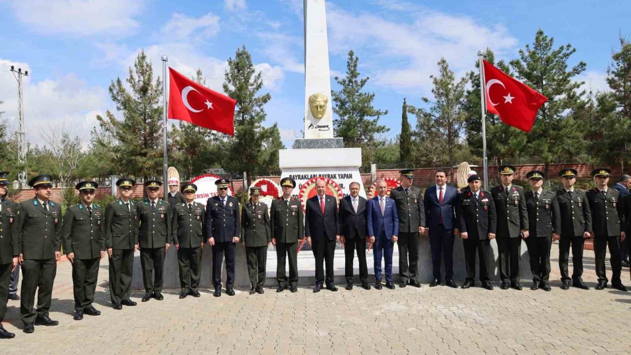Eski KKTC Cumhurbaşkanı Tatar, Şanlıurfa’nın kurtuluşunun 106. yıl dönümü törenine katıldı