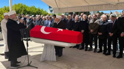 Eski Milletvekili Mehmet Mustafa Açıkalın son yolculuğuna uğurlandı