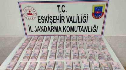 Eskişehir’de 1 milyon 940 bin TL sahte parayla 22 adet büyükbaş satın alan şüpheliler yakalandı