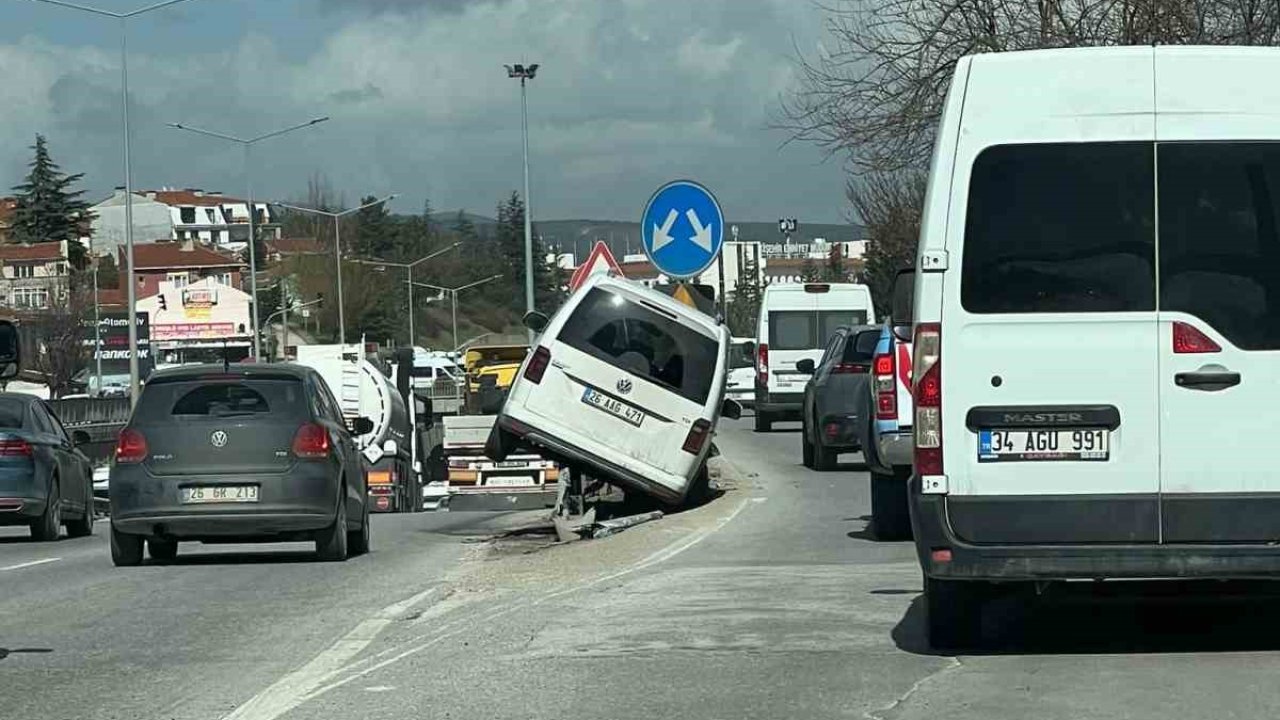 Eskişehir’de çevre yolunda korkutan kaza