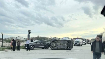 Eskişehir’e 4 aracın karıştığı kazada 7 kişi yaralandı