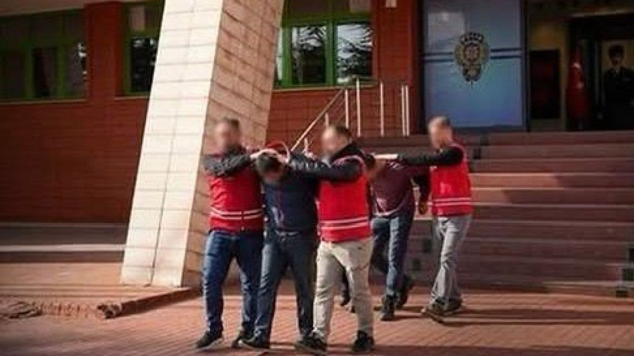Ev ilanı üzerinden dolandırıcılık yapan 2 şüpheli tutuklandı