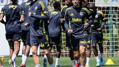 Fenerbahçe, Galatasaray derbisinin hazırlıklarını sürdürdü