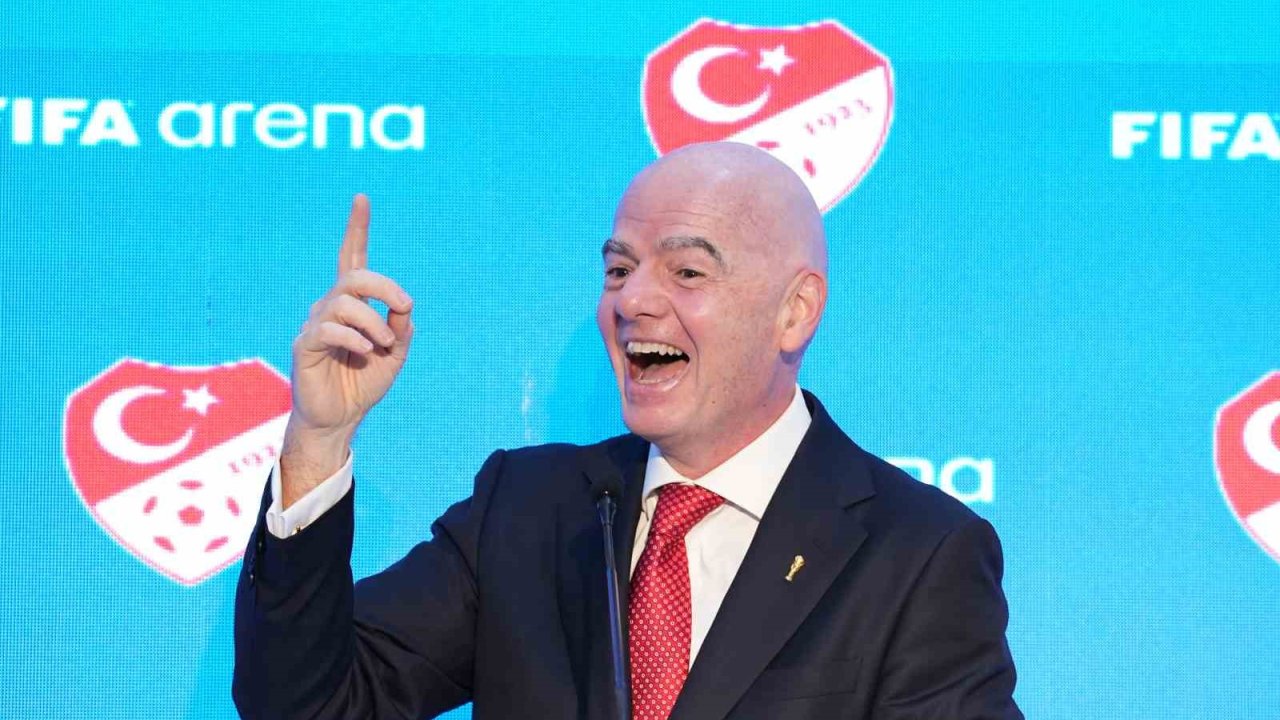 FIFA Başkanı Infantino, Türkiye tezahüratı yaptı