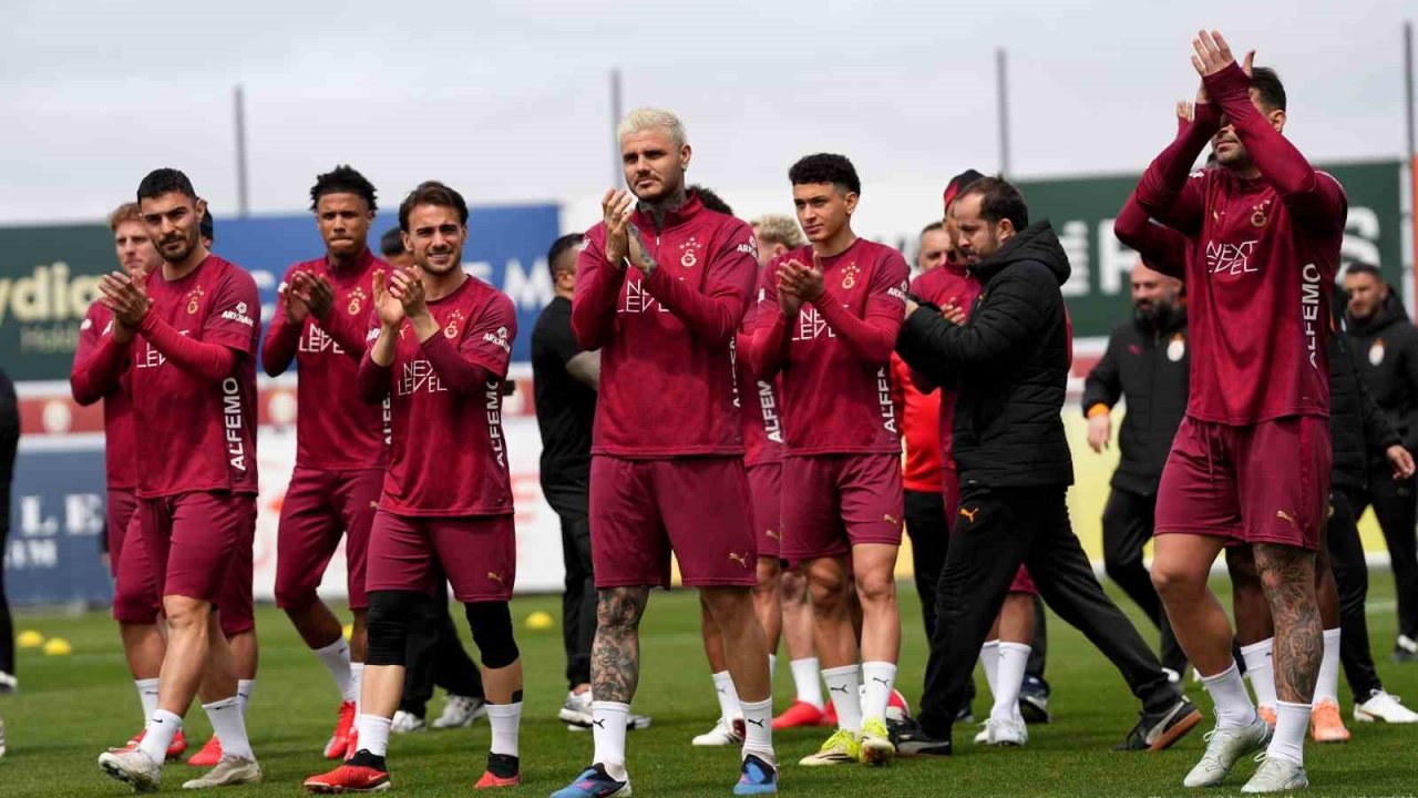 Galatasaray’dan taraftarlara açık antrenman